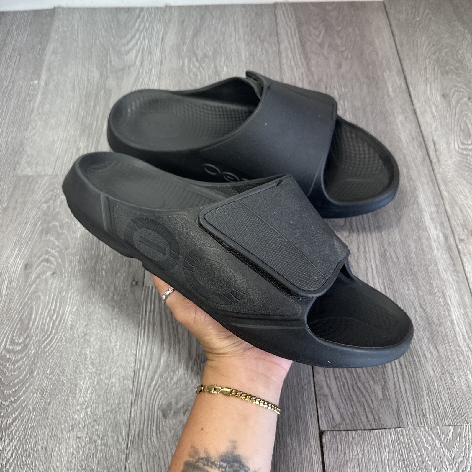 Oofos Ooahh Sport Flex Mens 12 Black Rubber Recovery  Adjustable Slide Sandals Men main image 4