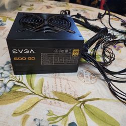 EVGA 600 80 Plus Gold PC Power Supply
