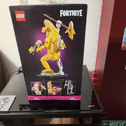 Peely Bone Fortnight 