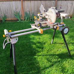 Chicago 10" Miter Saw With Rolling Stand