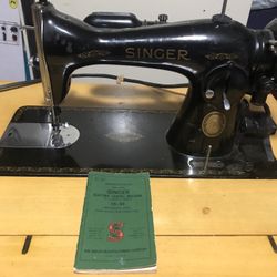 Singer Sewing Machine# 15-91 Model # AL109006 And Table With Knee Lift Year 1952