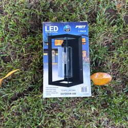 LED outdoor lantern brand new