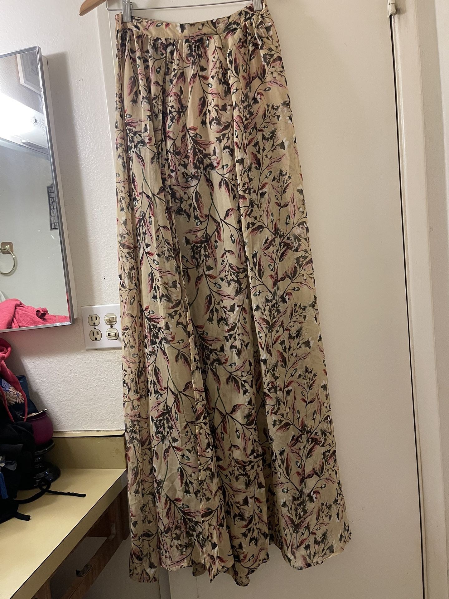 long skirt size S