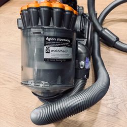 Dyson dc 23