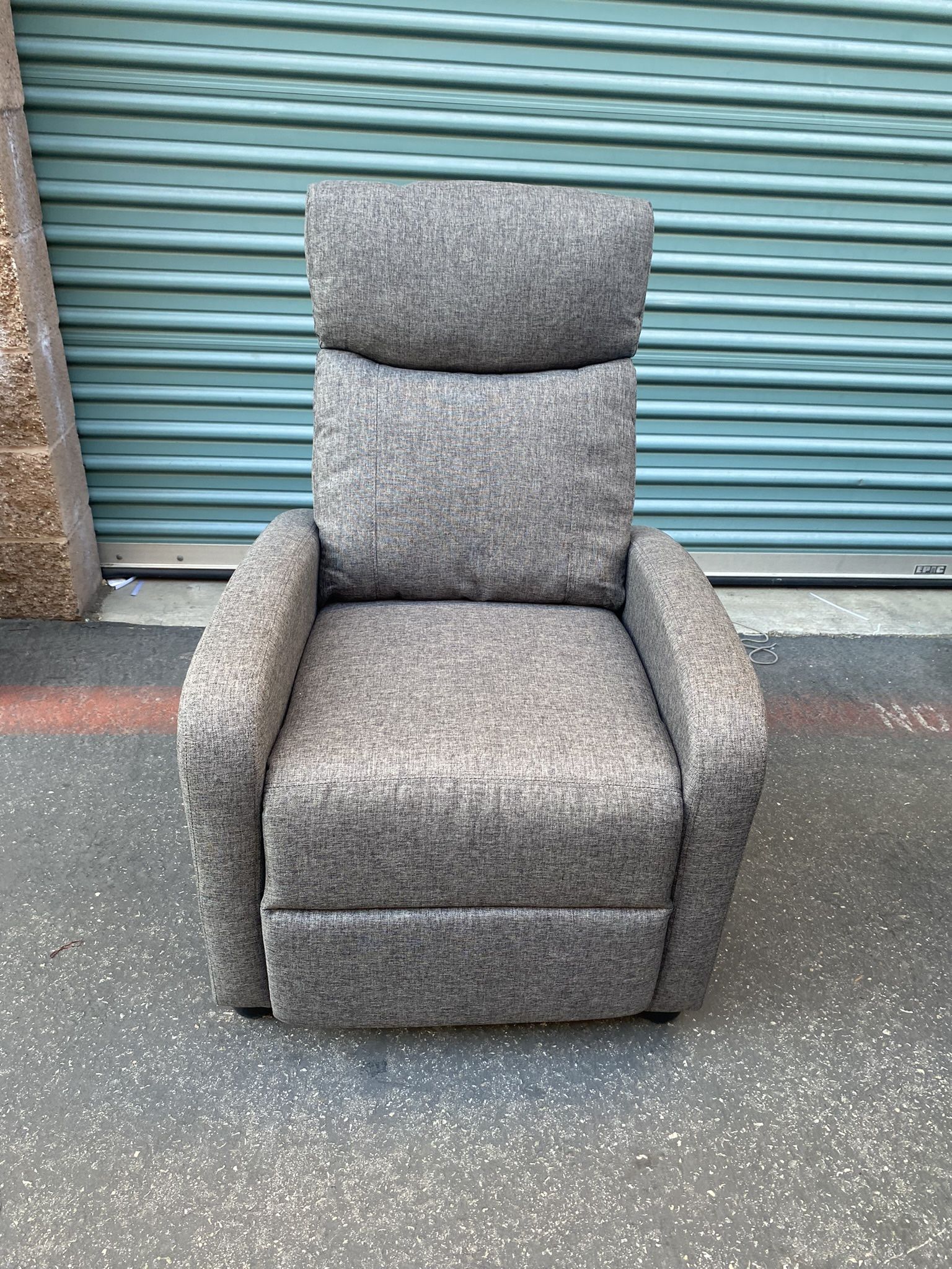 Massage Recliner Chair / Silla reclinable de masaje 