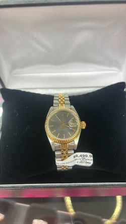 Women’s Rolex Oyster perpetual DateJust