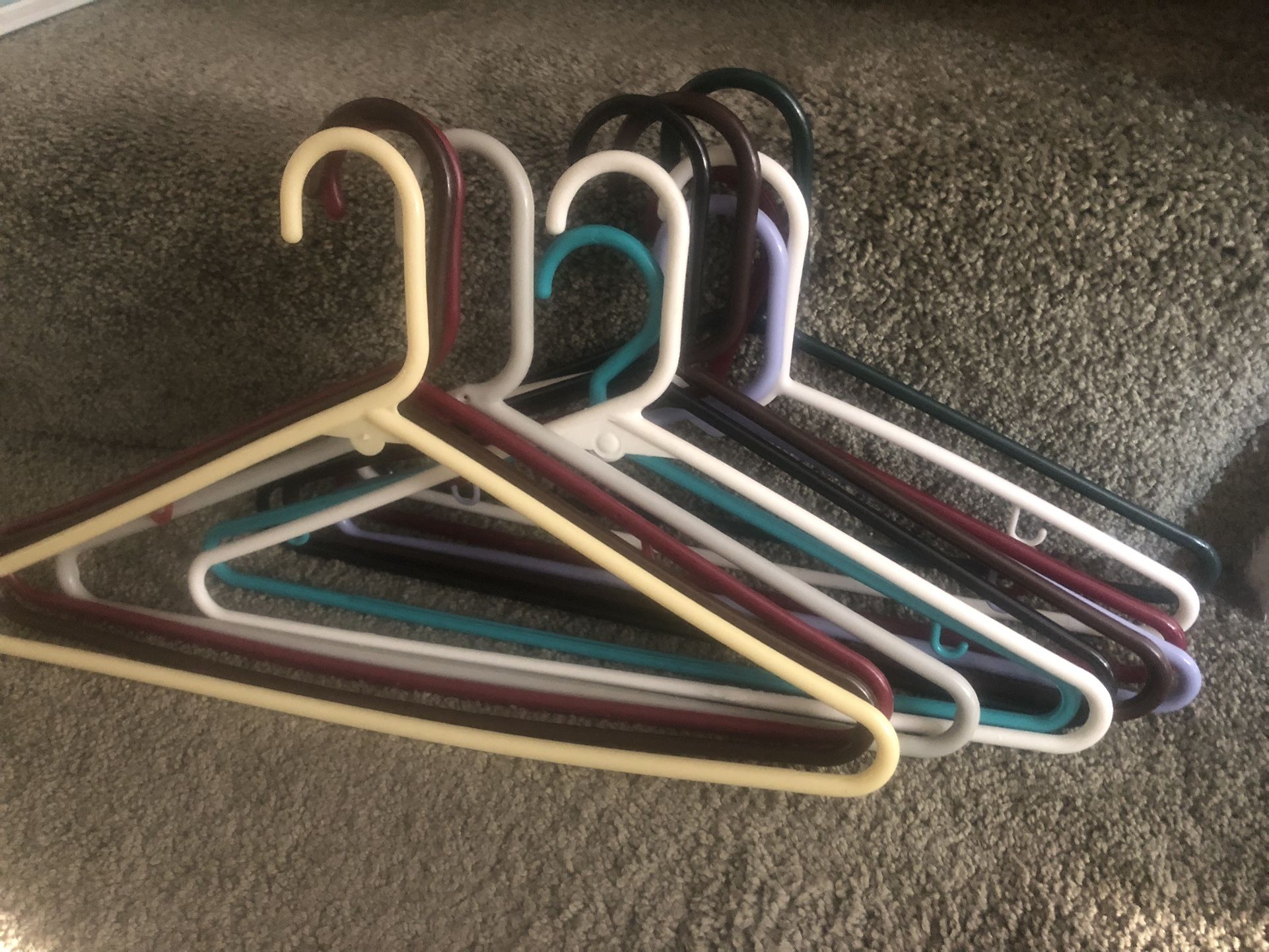 CLOTHES HANGERS