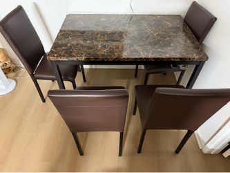 Dinning table with chairs