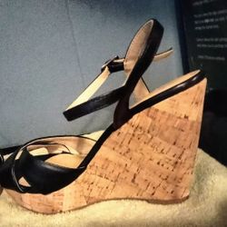 Delicious Wedge Sandals 