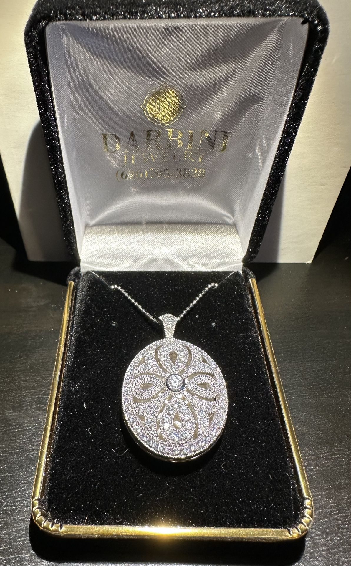 Darbini Locket