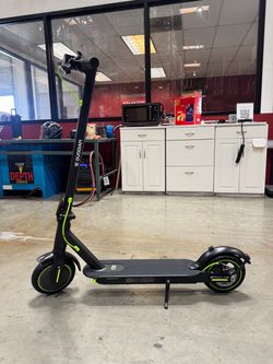 Electric scooter