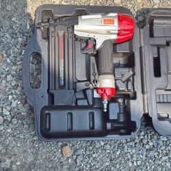 MAX Pneumatic Nail Gun, model TA-235FN3/LU