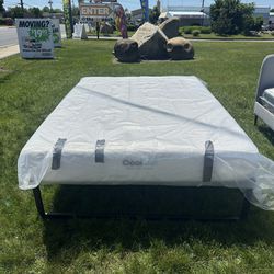 Full Size Mattress With Platform Bed Frame. Good Condition.