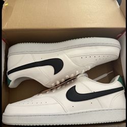Nike Court Vision Low Top Next Nature White/Black Size 12