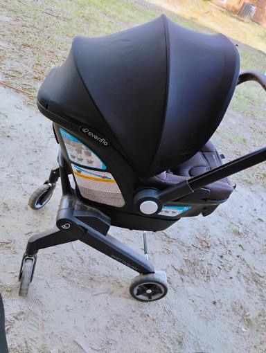 Evenflo Shyft Dualride