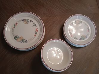Corelle Dinnerware Service for 10