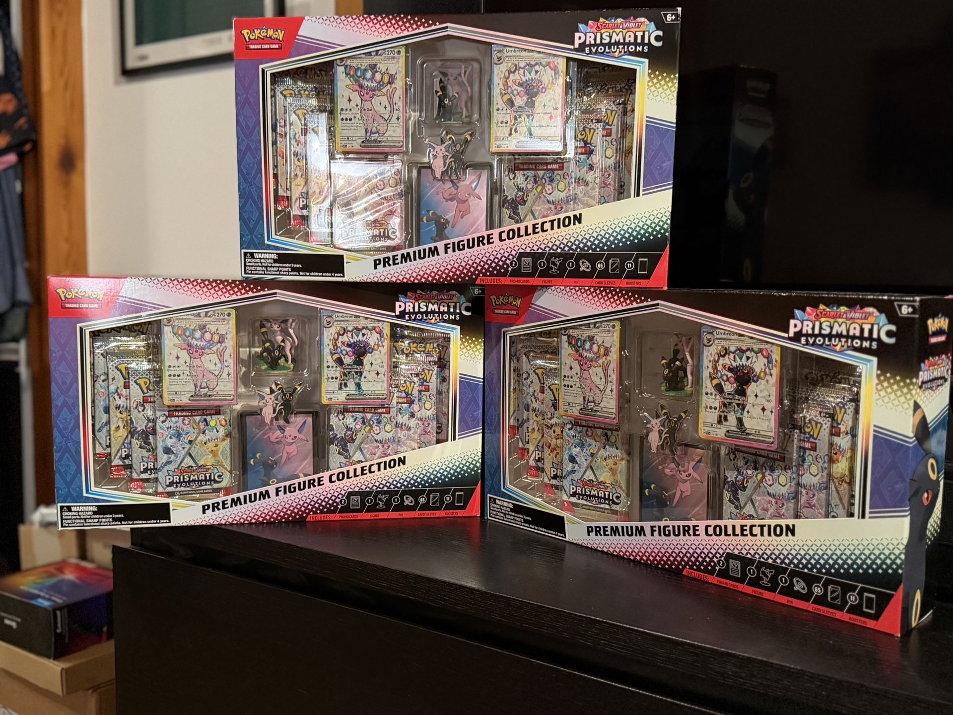 Prismatic Evolutions Premium Figure Collection (x3)