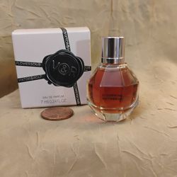 Vintage FLOWERBOMB VIKTOR & ROLF. Women's  EDP 7 ml Mini Splash