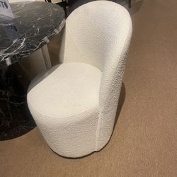 White Boucle Swivel Dining Chair - Free Delivery ✅ New White Boucle Dining Chair