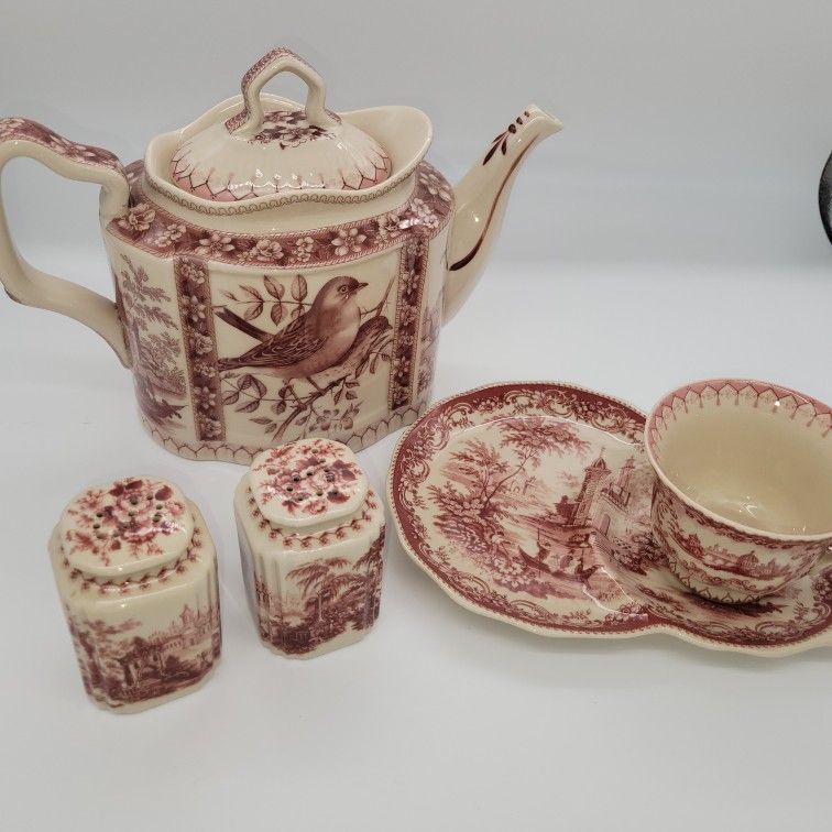 Redwork Tea Set