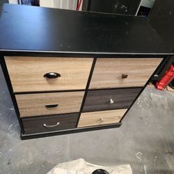 6 Door Cabinet 