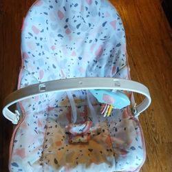 Rocker, Bouncer, Chair. Good Condition. 