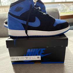 Size 7 men’s Jordan