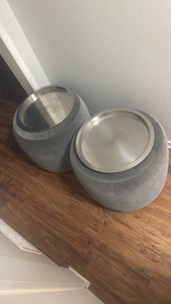 2 grey Ottoman with silver plate