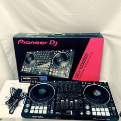 Pioneer Serato DJ Pro DDJ-1000SRT DJ Controller