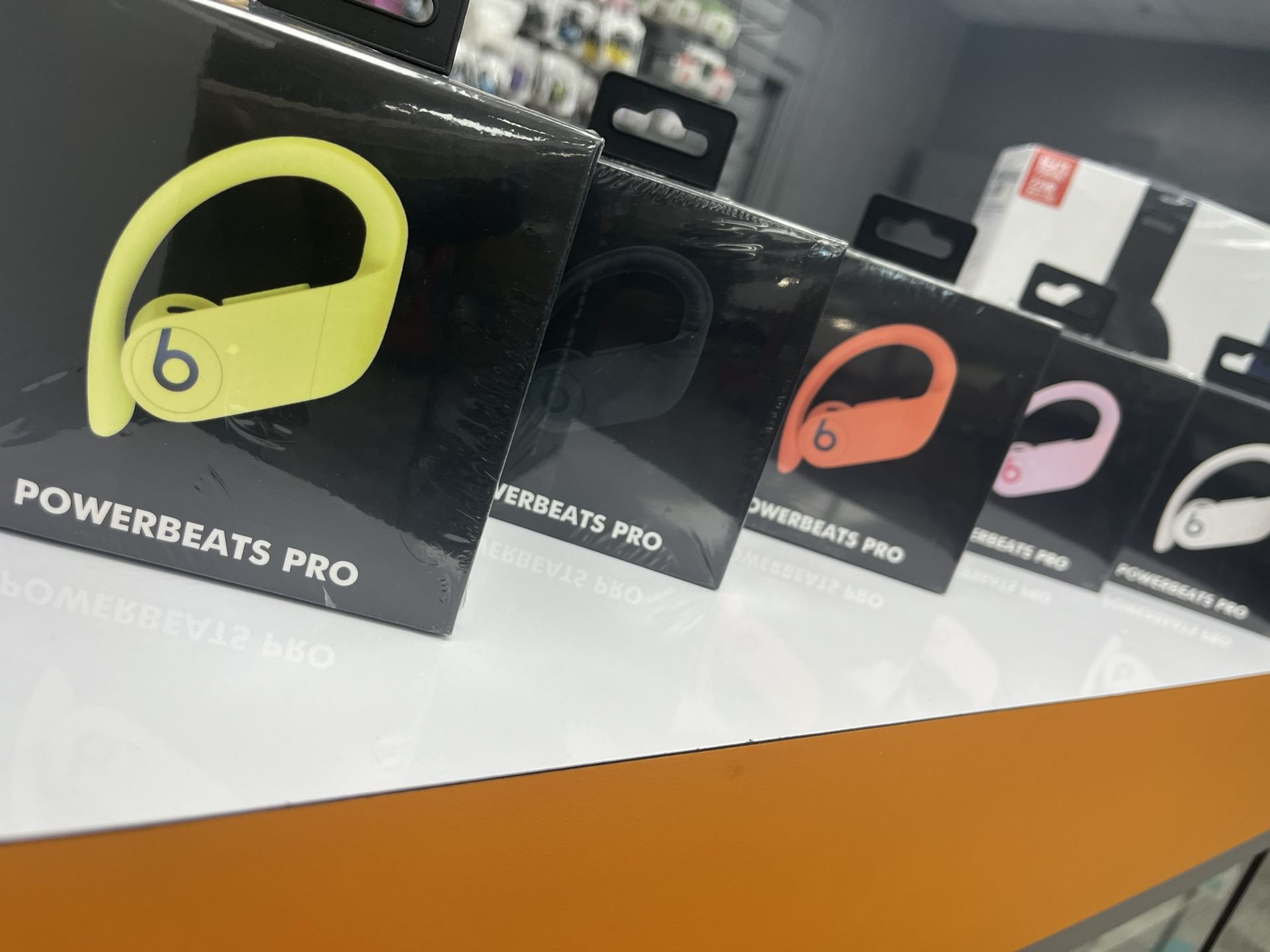 Beat By Dr Pro & Beat By Dre Studio