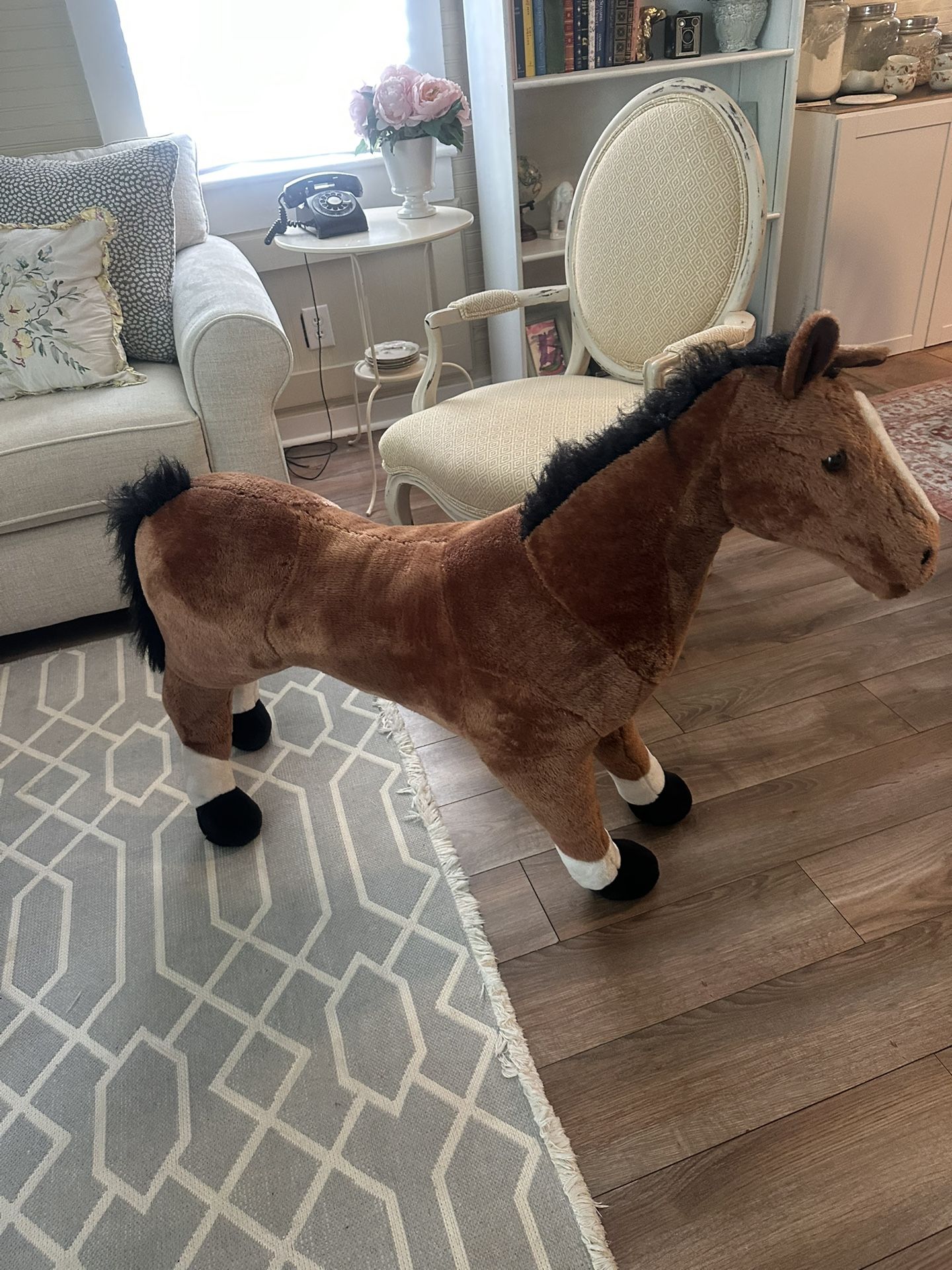 Melissa and Doug stuffed horse
