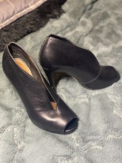 Halogen Heels