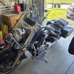 2006 Suzuki Boulevard C90T 