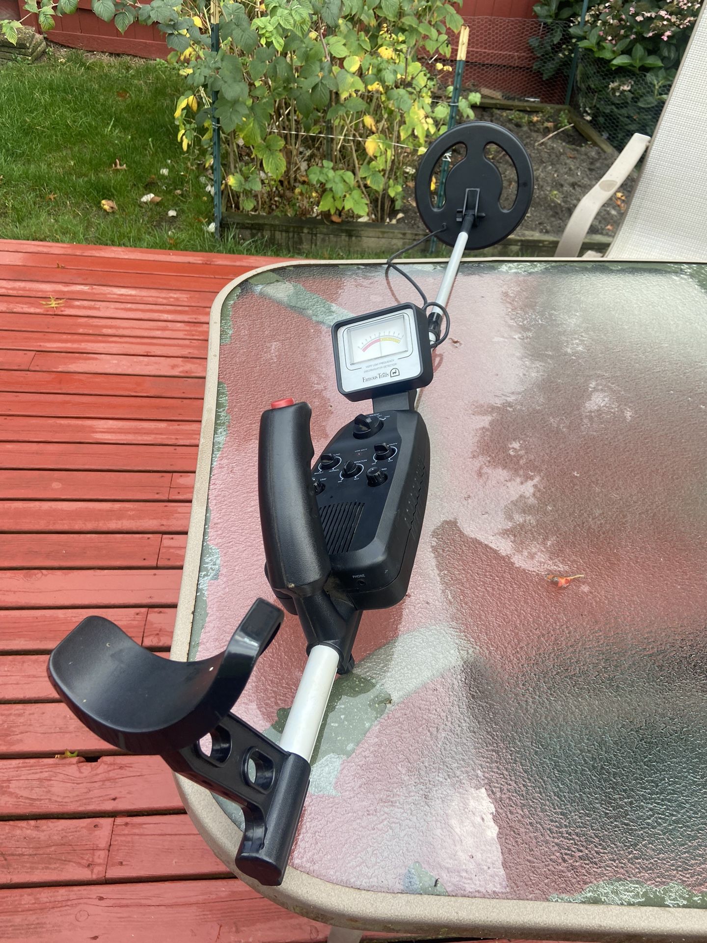 Famous Trail Metal Detector