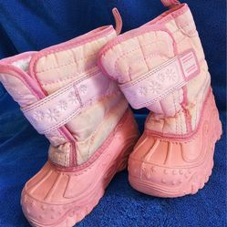 Snow Boots