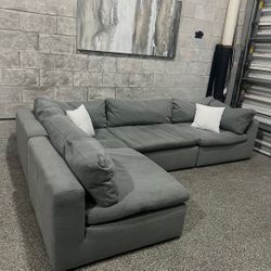 City Furniture Gray Cloud Sectional 