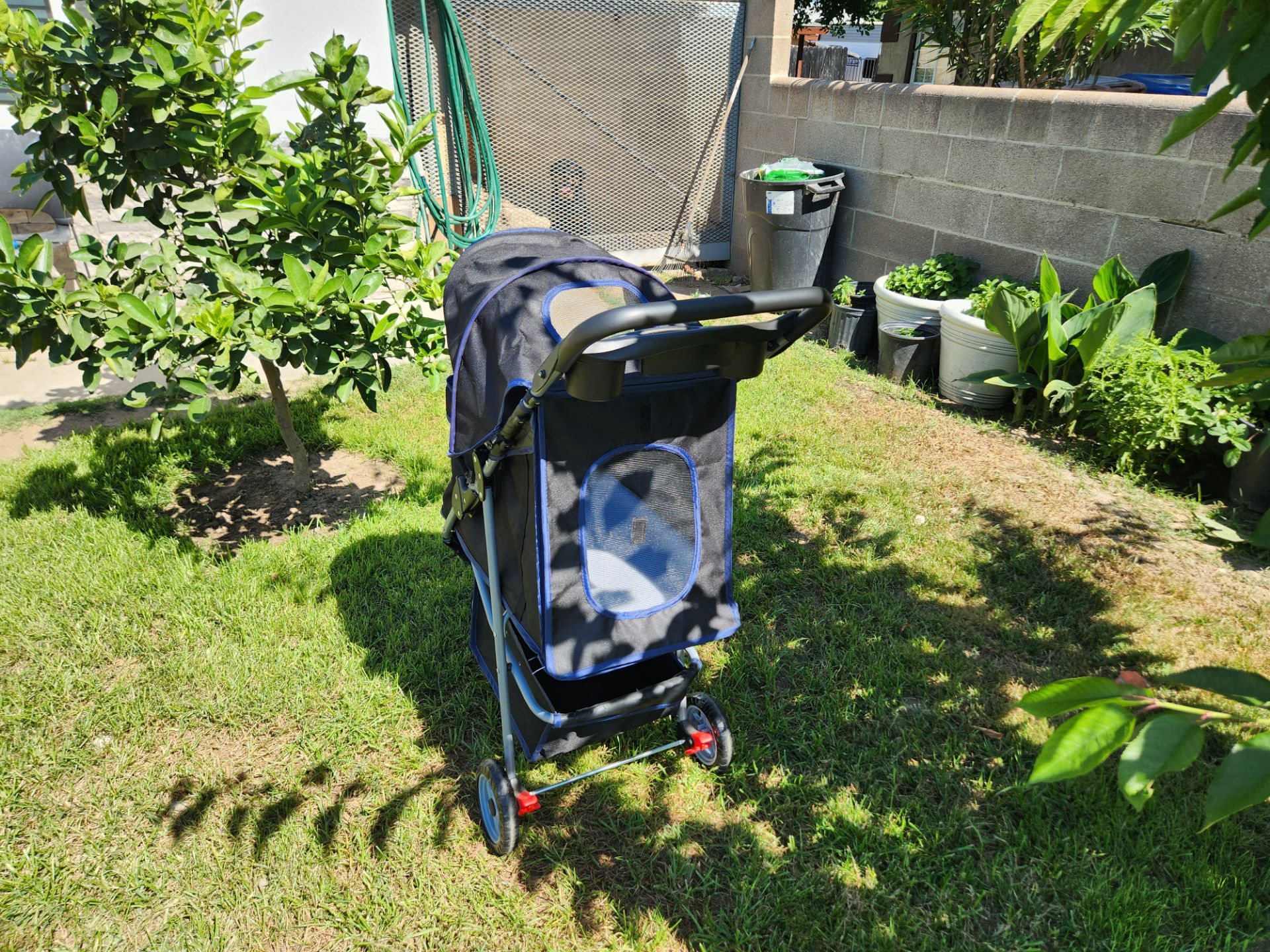 DOG stroller color black