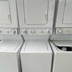 Kenmore 24 Inches Gas Stackable Laundry Center 