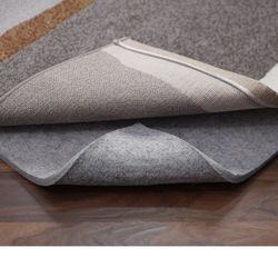 Non Slip Rug Pad Gripper - 8x10  BRAND NEW