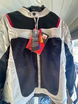 Brand new motorcycle biker 5 pec  protection armor black and gray color all season jacket size xl.