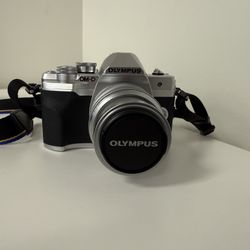 Olympus M-10 Camera 