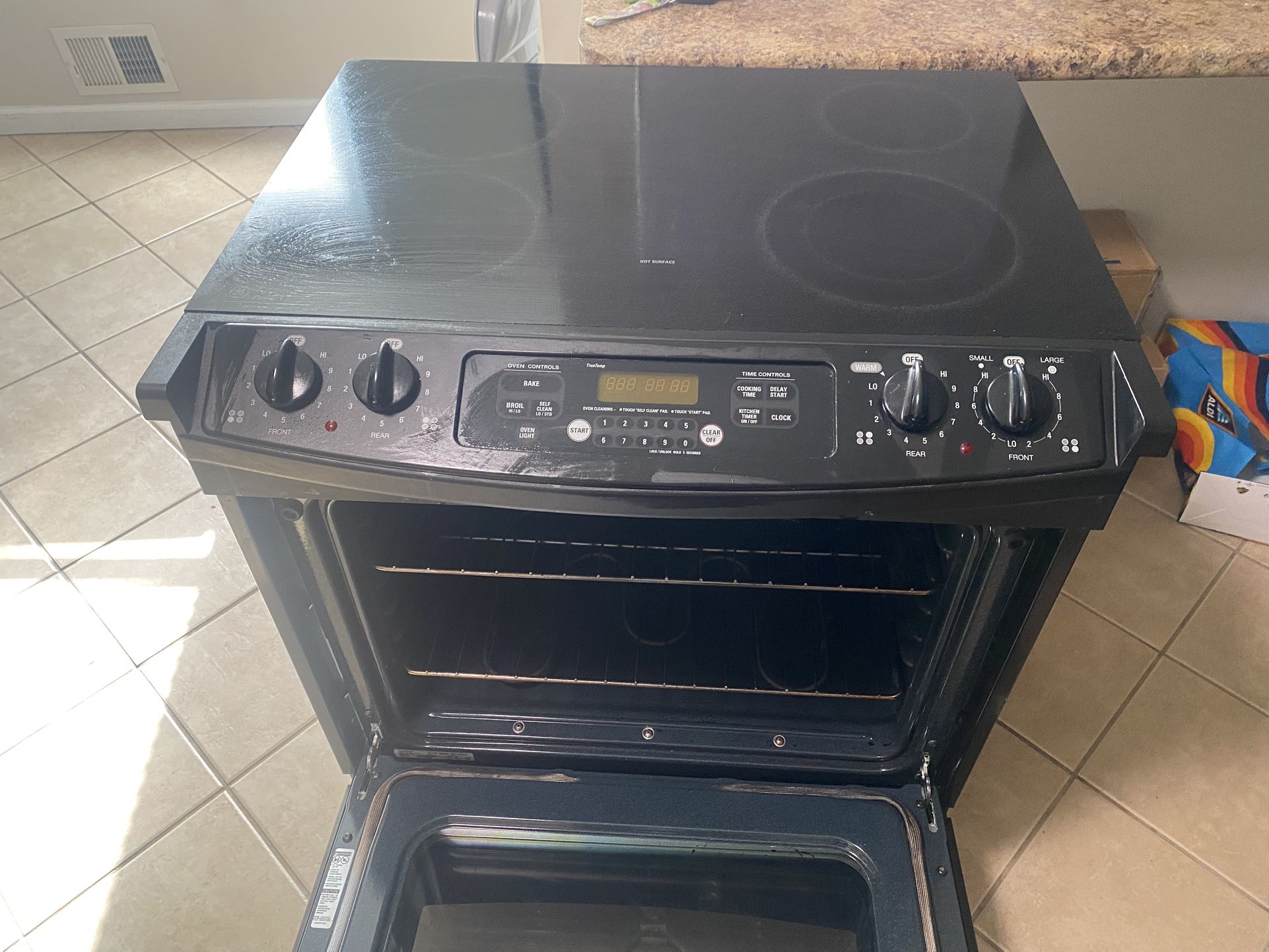 Electric Glass Top Stove