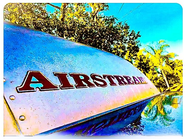 1998 Airstream Classic Limited 30’ WB