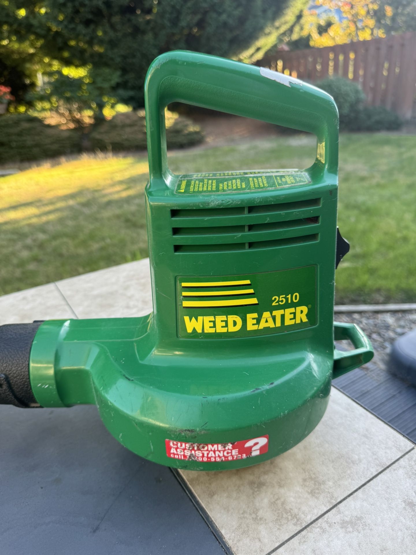 Leaf Blower