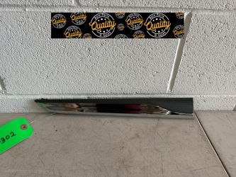 2020 2021 2022 2023 2024 2025 Lincoln Aviator Passenger Side Right Side Front Door Exterior Molding