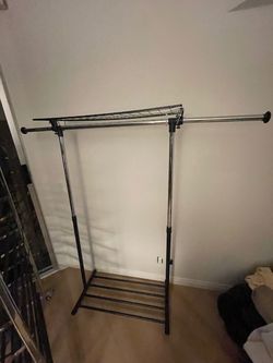 Clothing rack