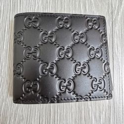 Gucci Bi Fold Wallet
