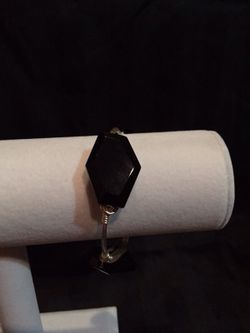 Black onyx bangle