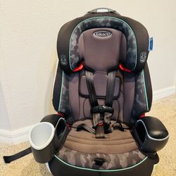Graco 3-in-1 Booster Car Seat Toddler To big kids