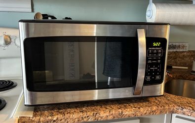 Hamilton Beach Stainless Steel Countertop Microwave